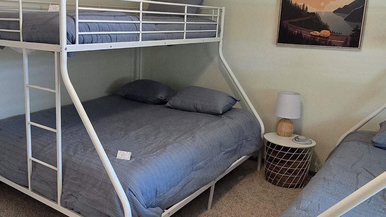 Photo of Bedroom in Decorah