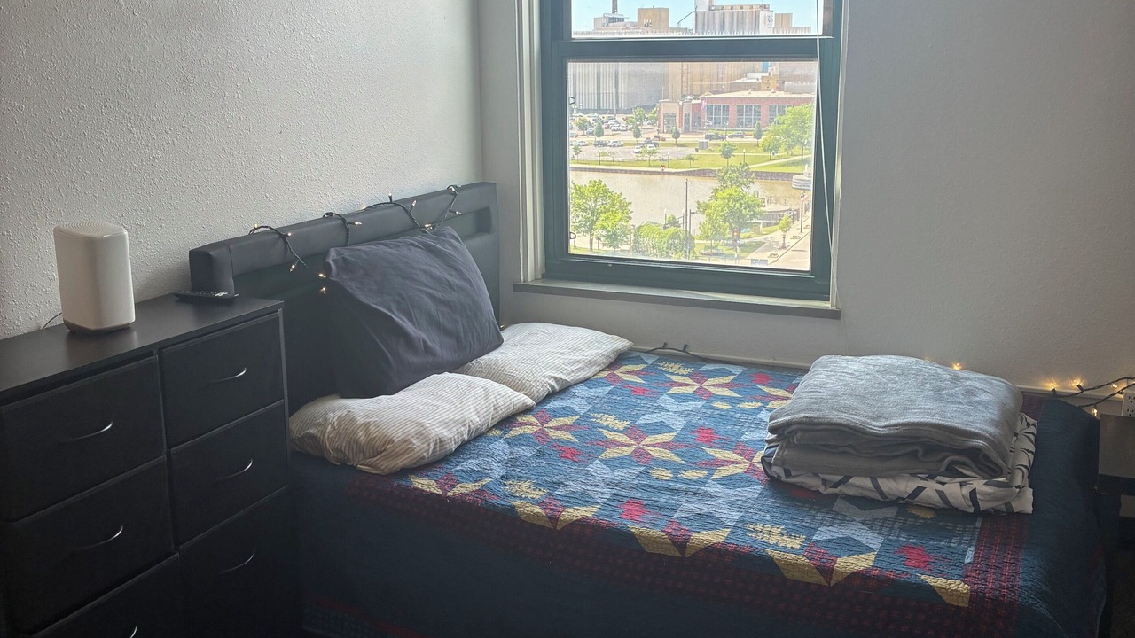 Photo of Bedroom in Manitowoc