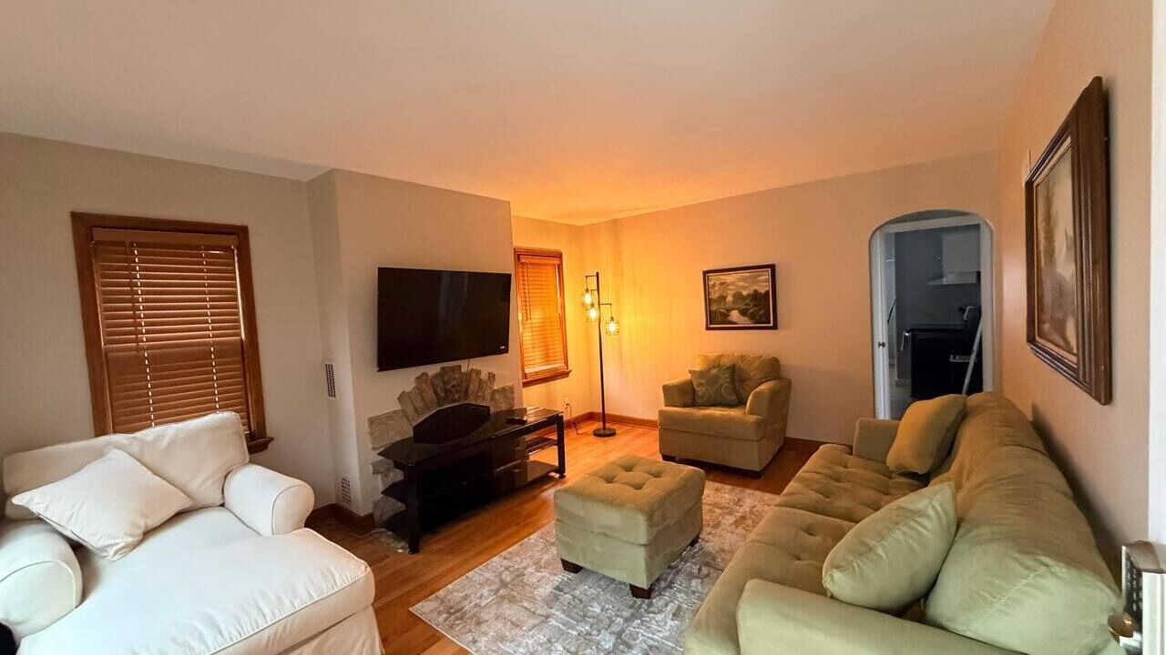 Photo of Livingroom in Wauwatosa