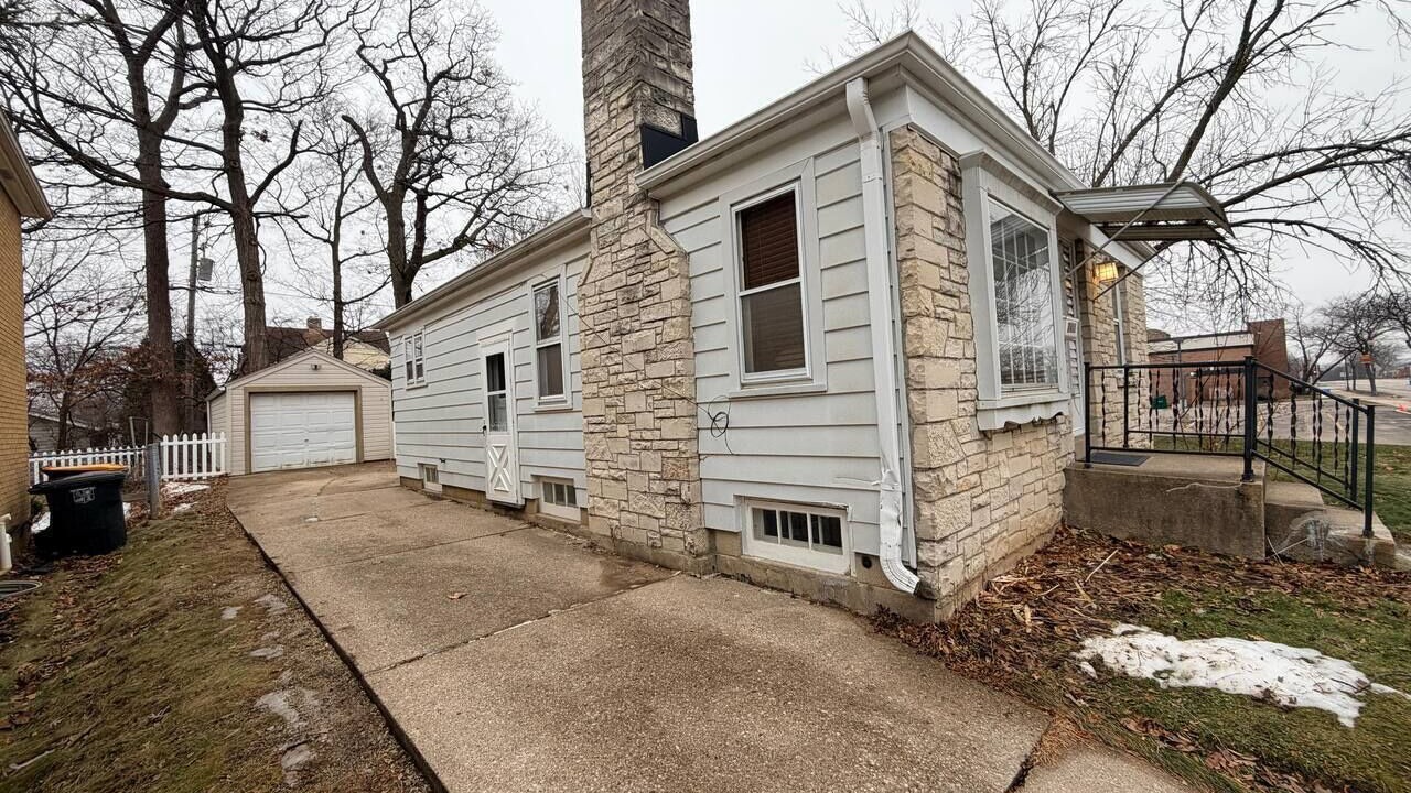 Photo of Outdoor in Wauwatosa