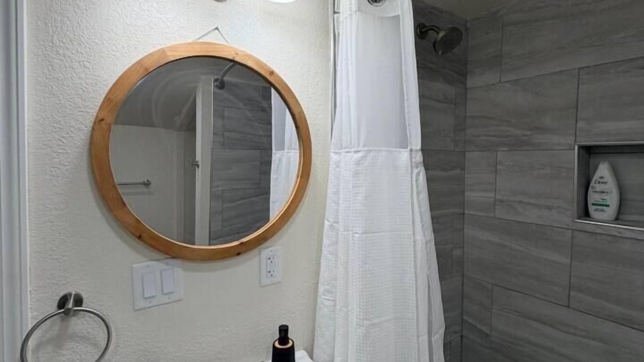 Photo of Bathroom in Fifth Ward