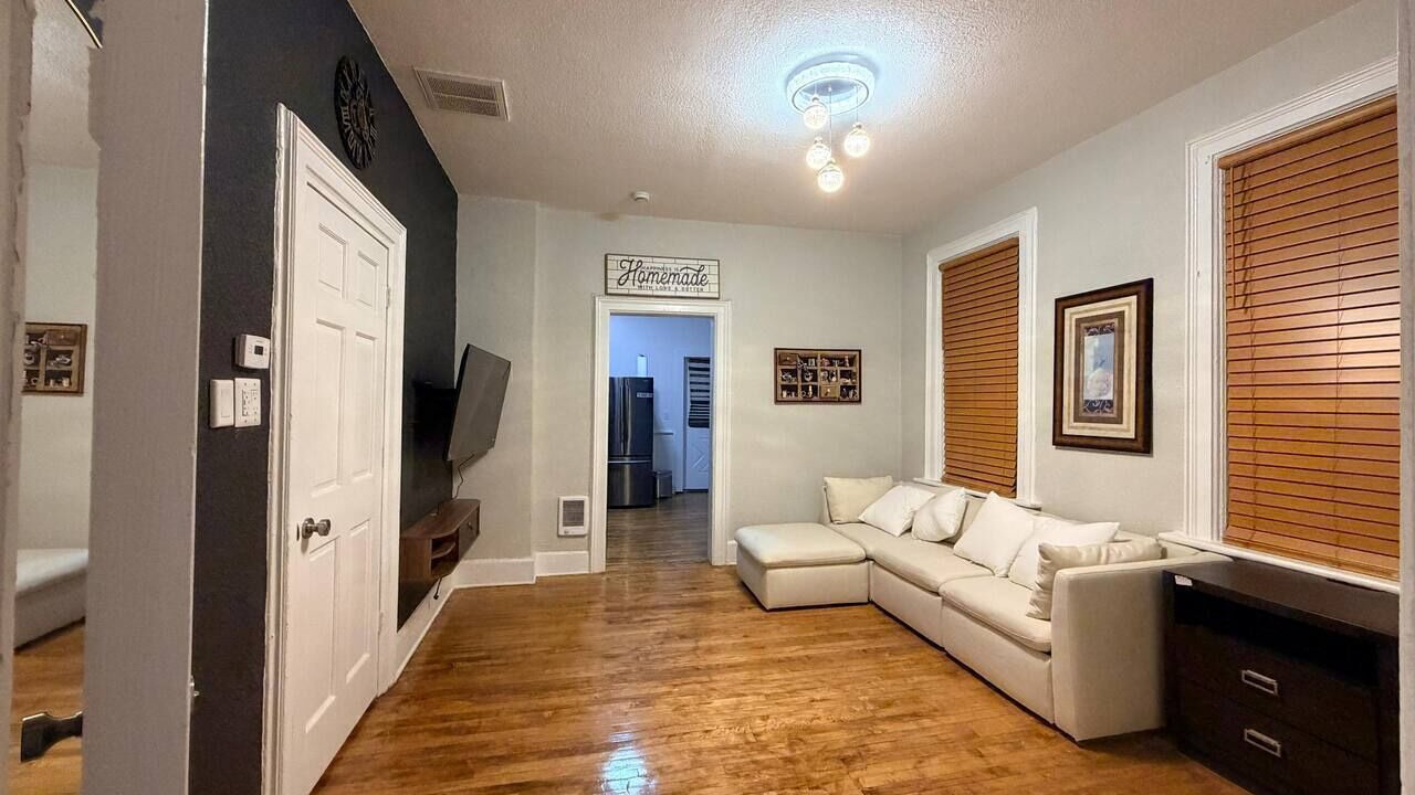 Photo of Livingroom in Milwaukee