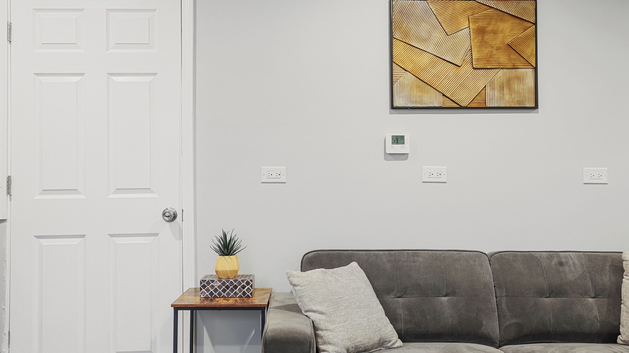 Photo of Livingroom in Bensenville