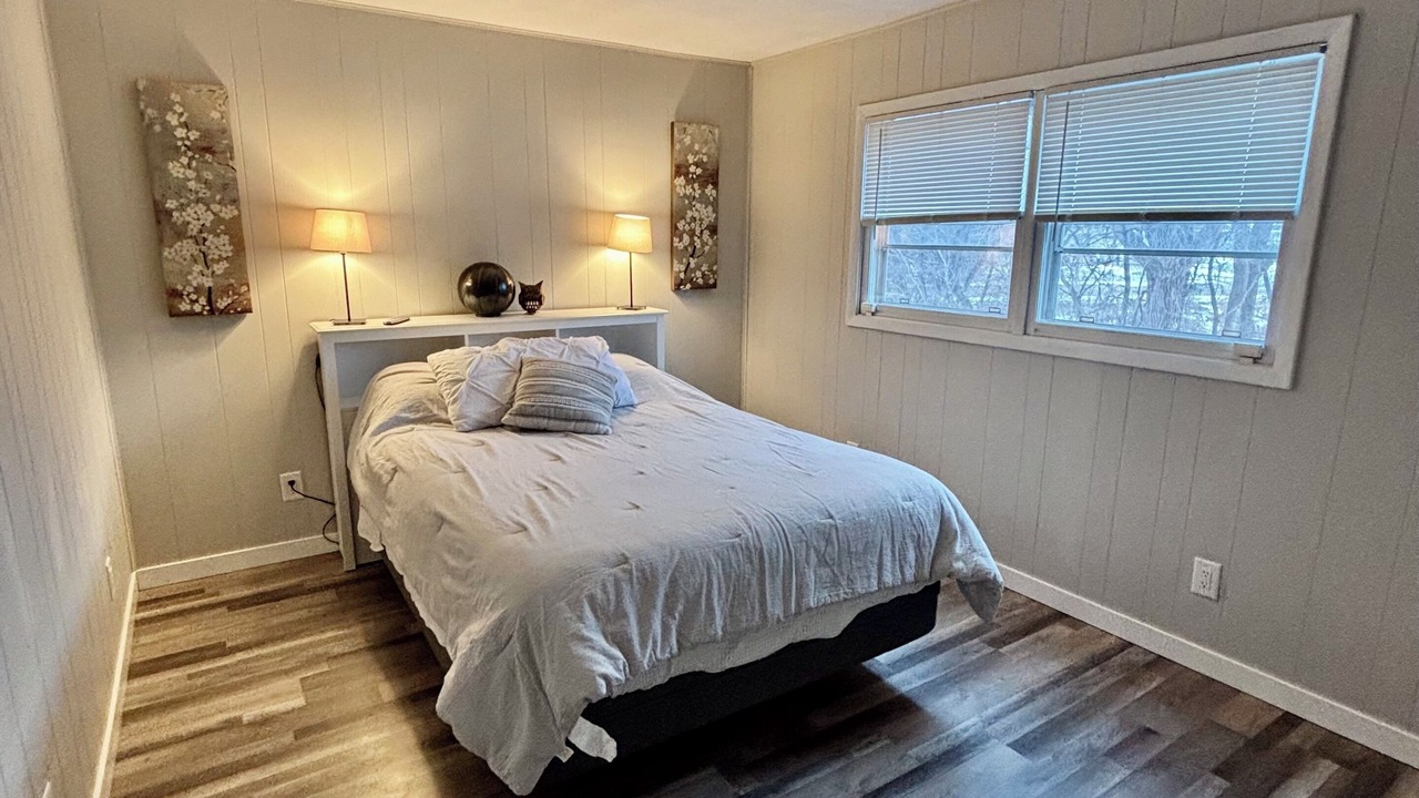 Photo of Bedroom in Janesville