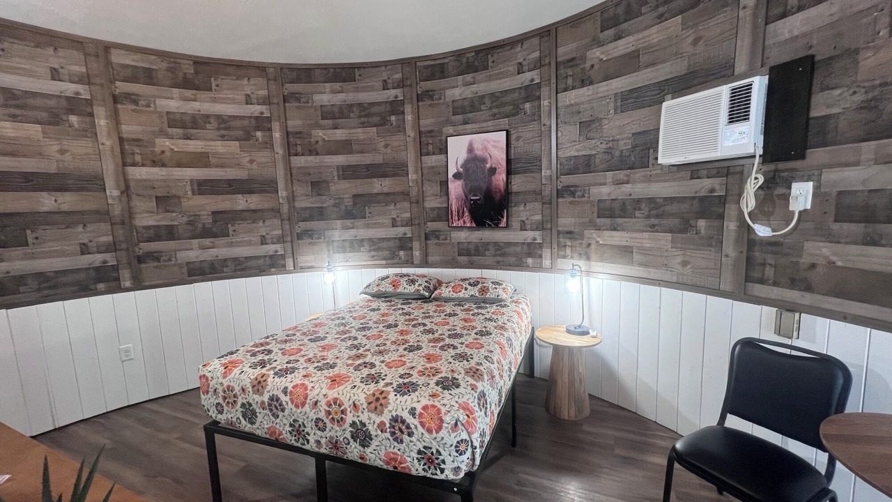 Photo of Bedroom in Orange Prairie