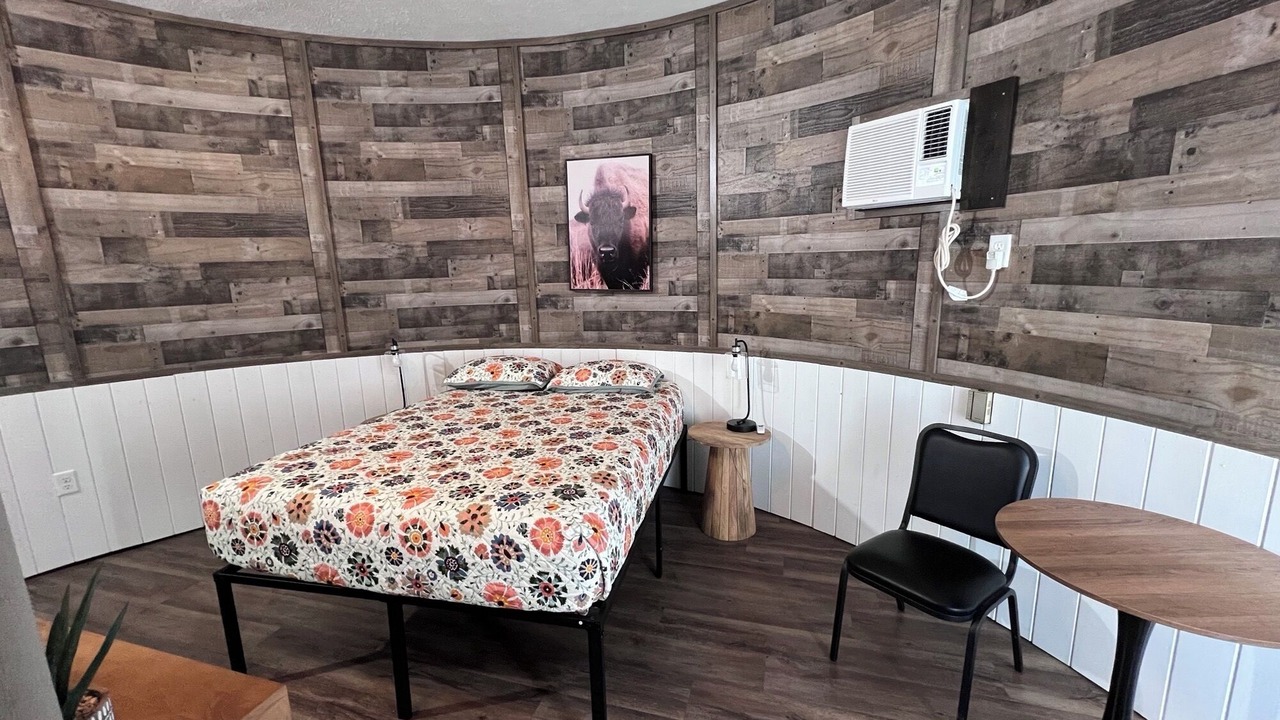 Photo of Bedroom in Orange Prairie