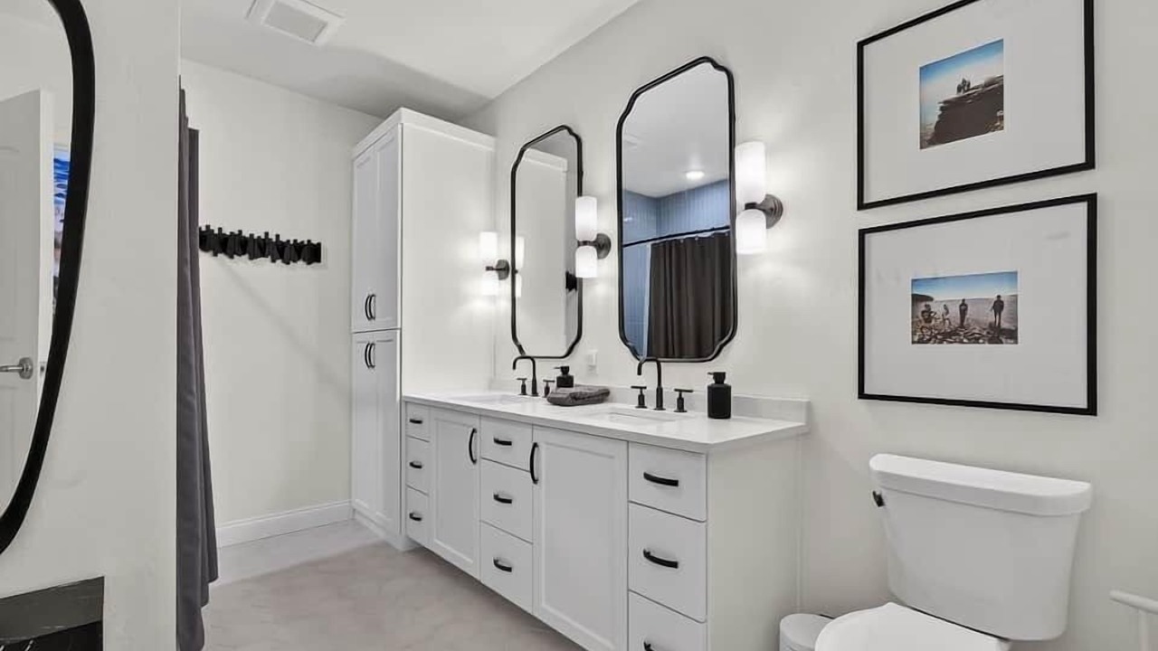 Photo of Bathroom in Egg Harbor
