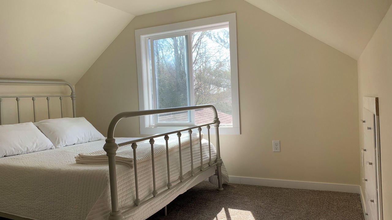 Photo of Bedroom in Escanaba