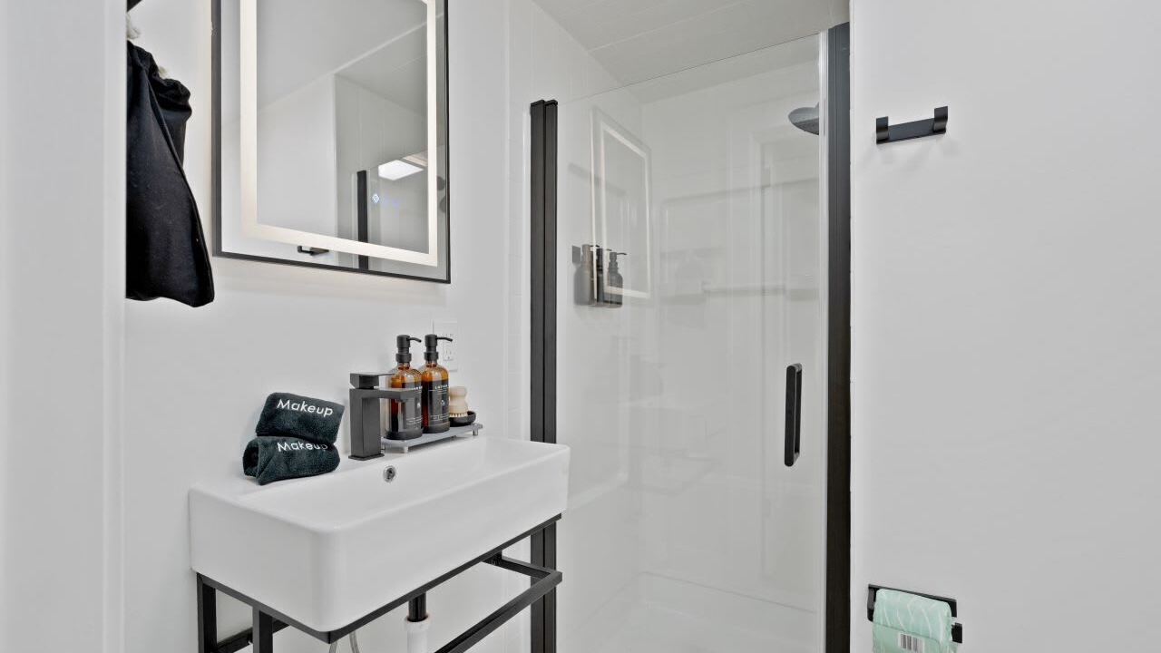 Photo of Bathroom in Yorkville