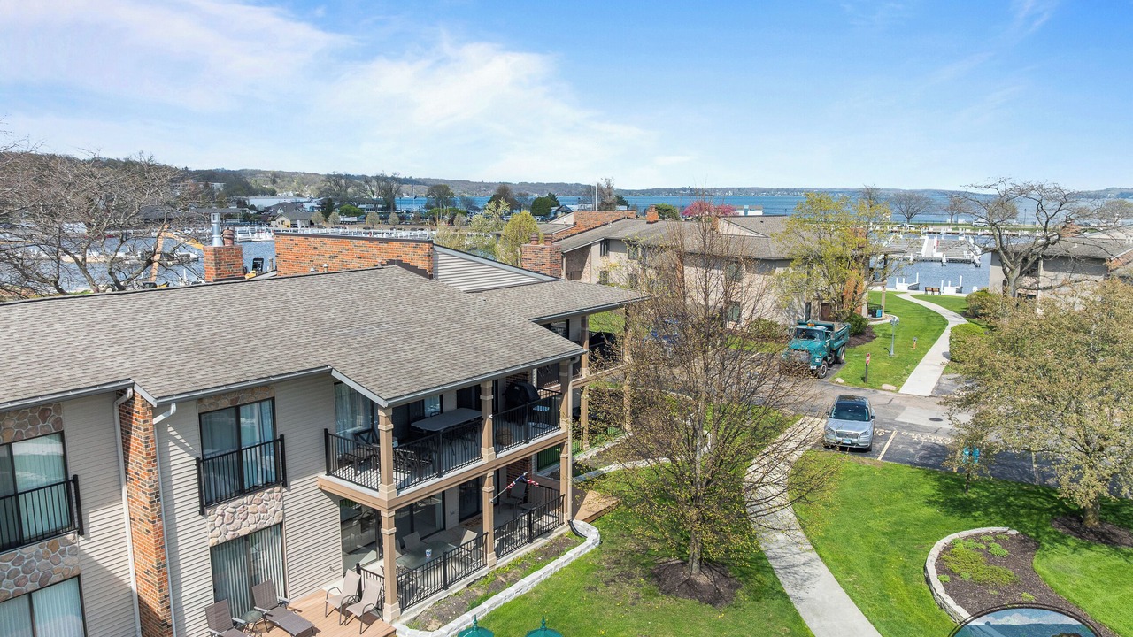 Photo of Outdoor in Fontana-on-Geneva Lake