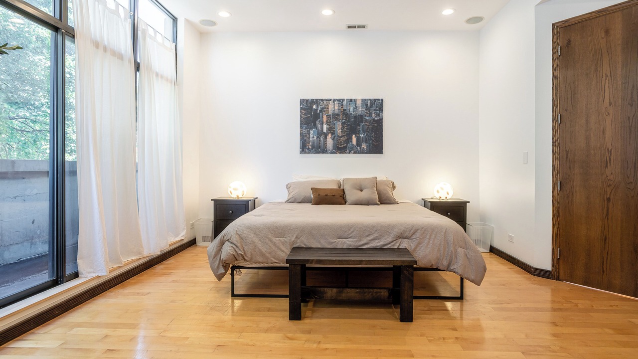 Photo of Bedroom in Heart of Chicago
