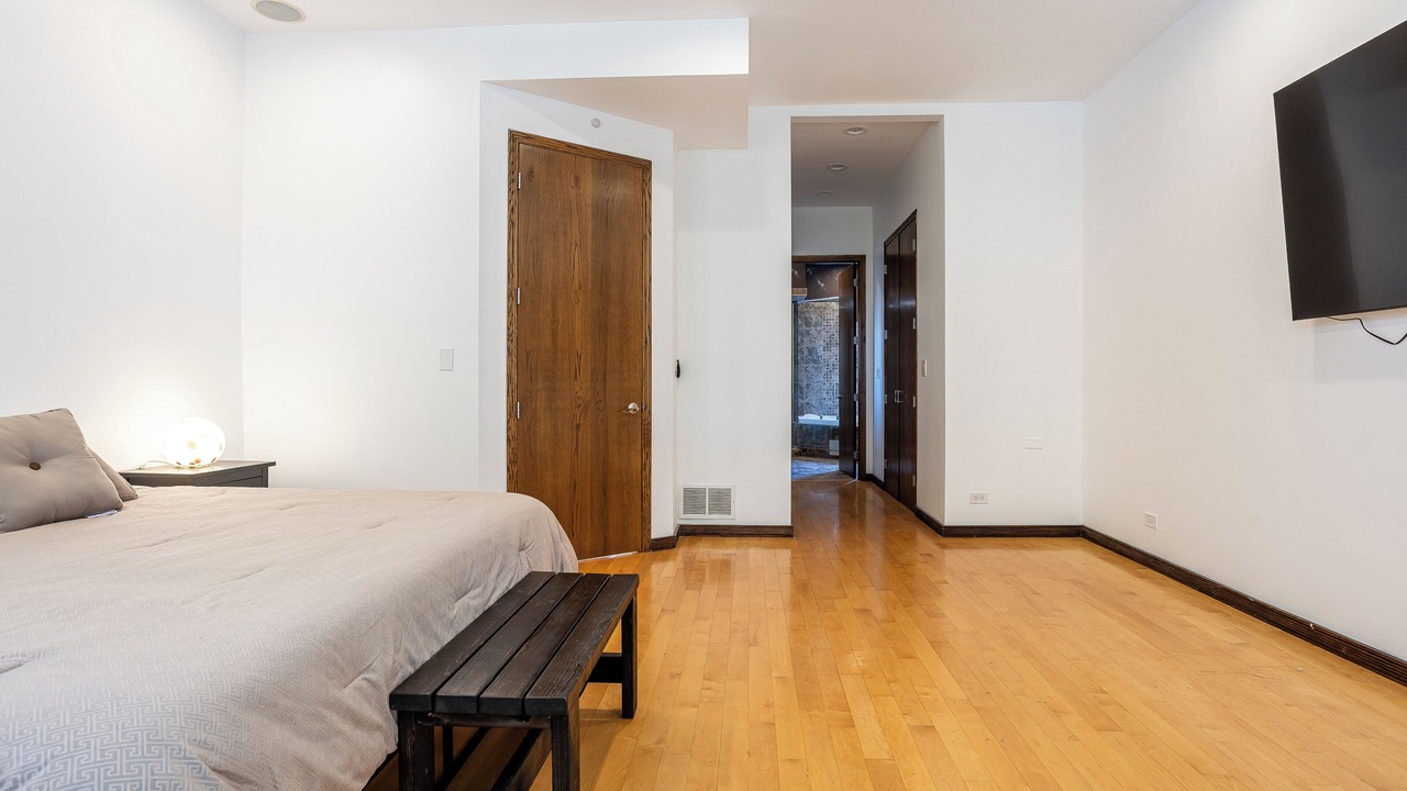 Photo of Bedroom in Heart of Chicago