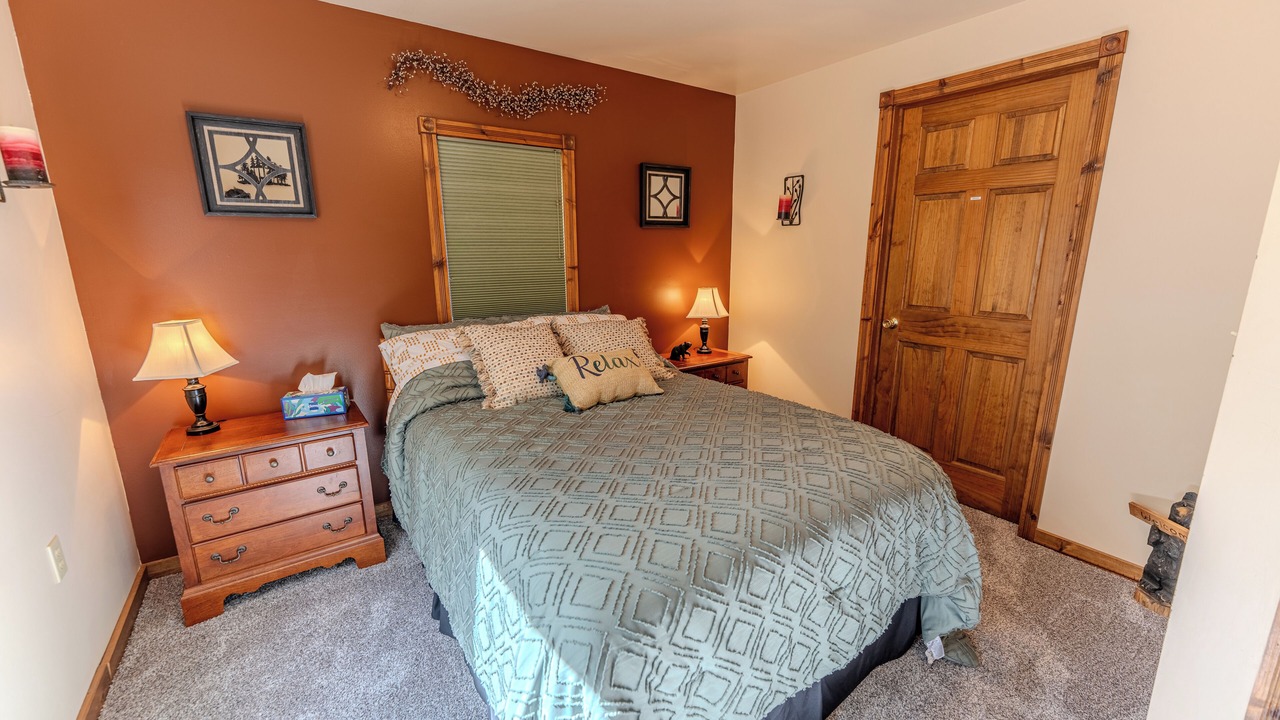 Photo of Bedroom in Newberry