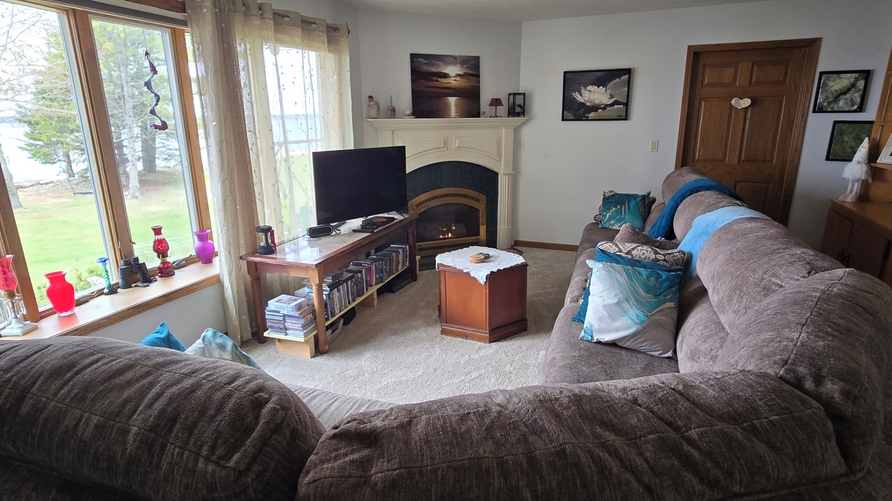 Photo of Livingroom in Escanaba