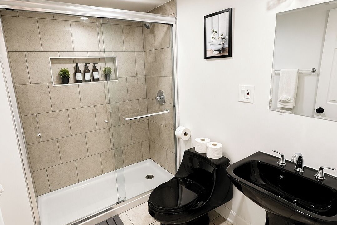 Photo of Bathroom in Belmont Cragin