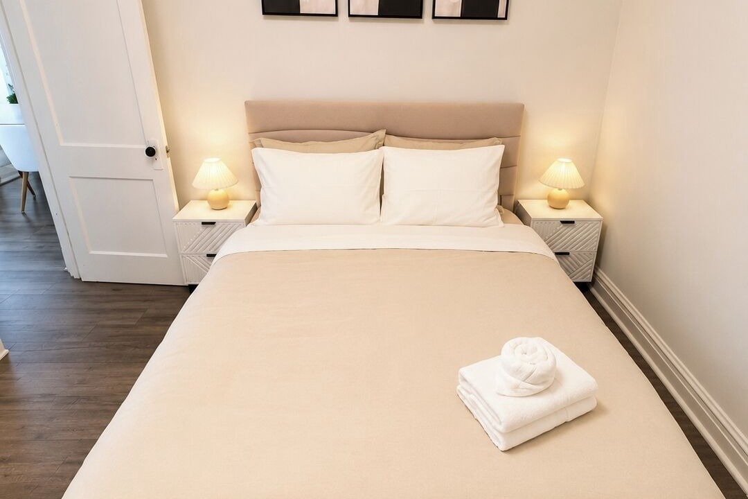 Photo of Bedroom in Belmont Cragin