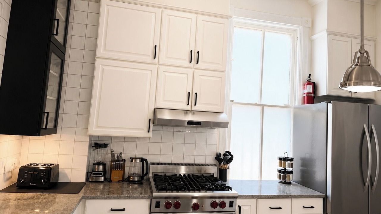 Photo of Kitchen in Old Town Triangle