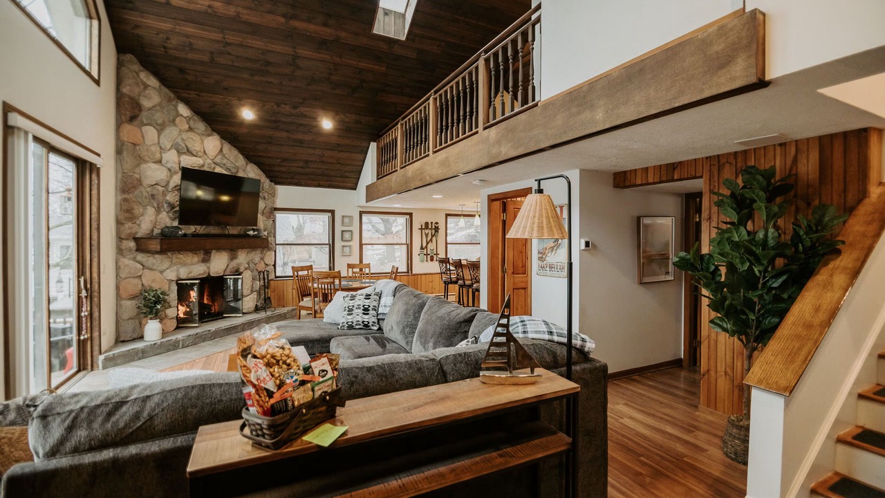 Photo of Livingroom in East Troy