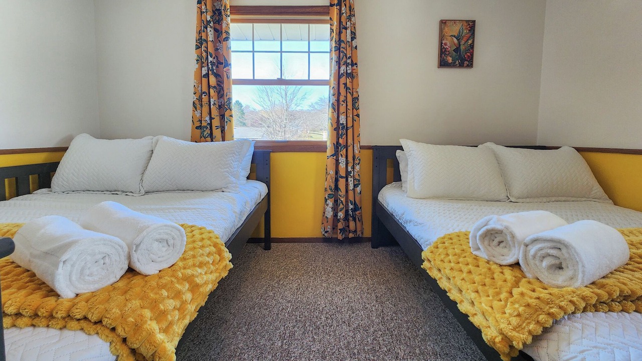 Photo of Bedroom in Oak Creek