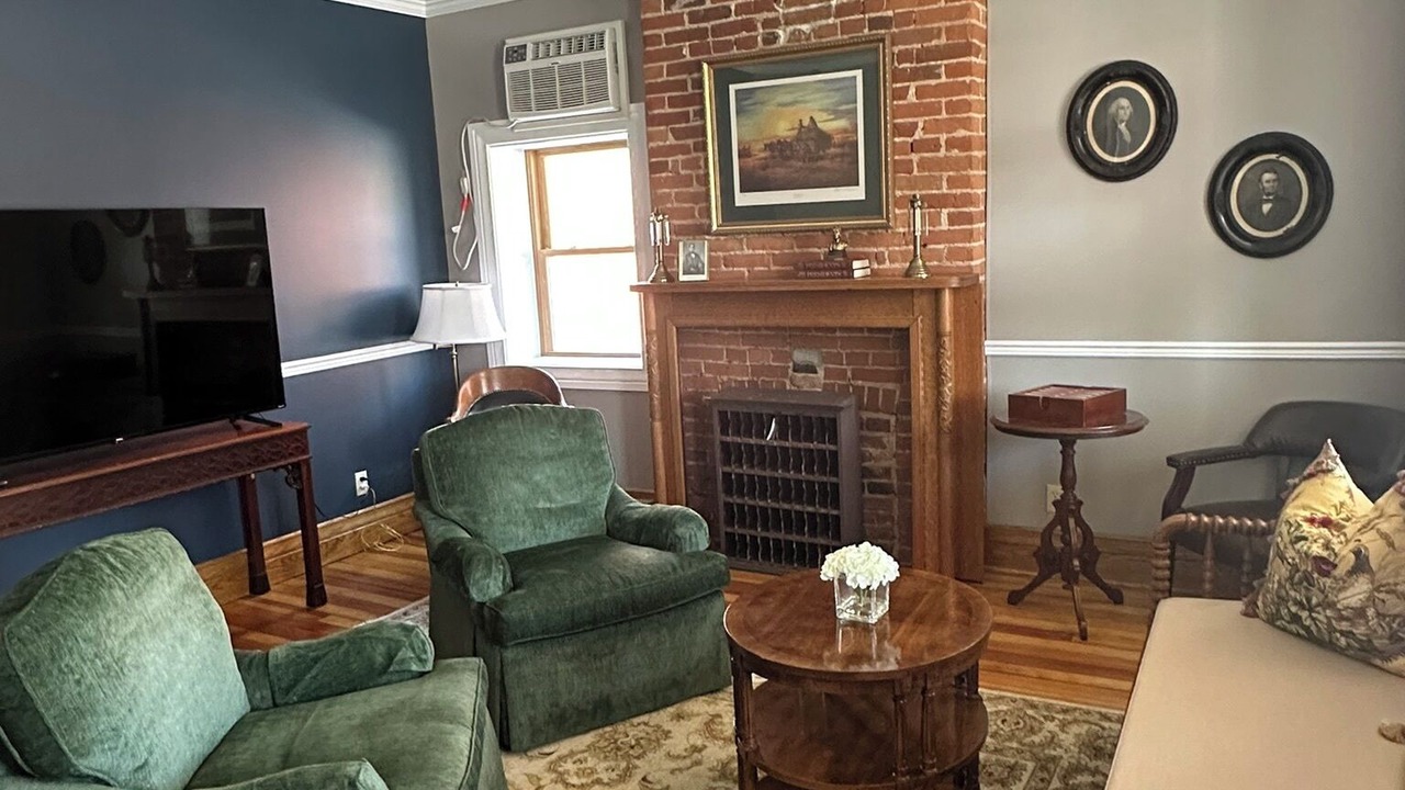 Photo of Livingroom in Oregon