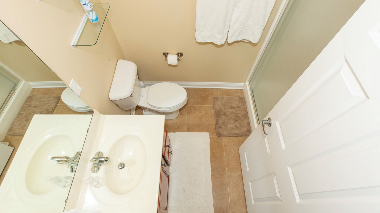 Photo of Bathroom in Roseland