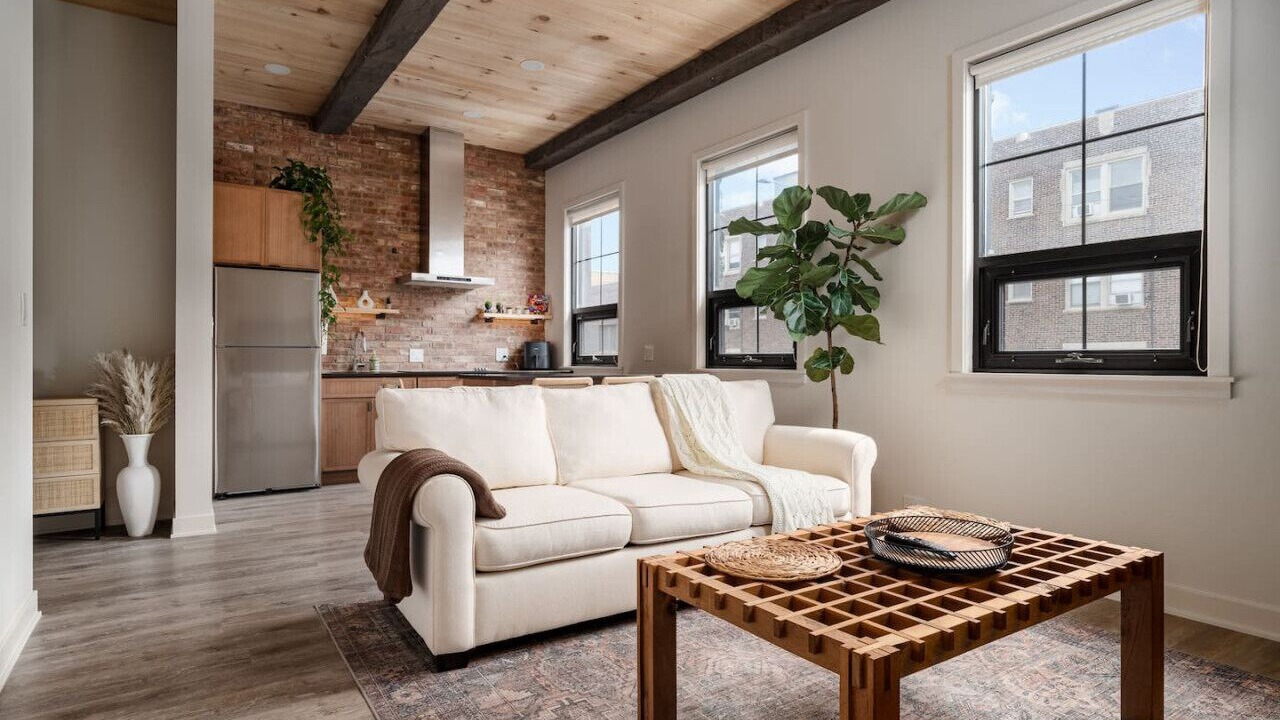 Photo of Livingroom in Irving Park