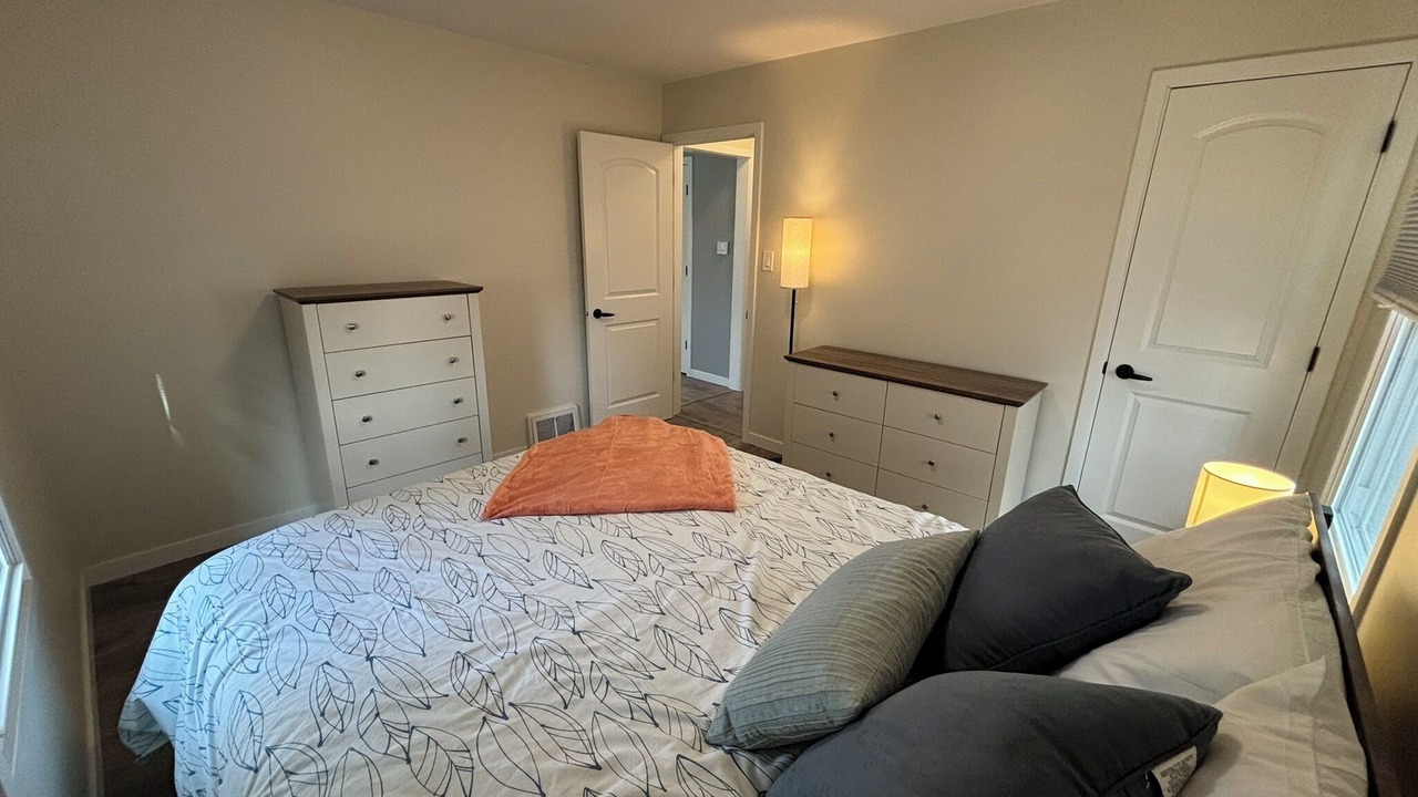 Photo of Bedroom in Wauwatosa