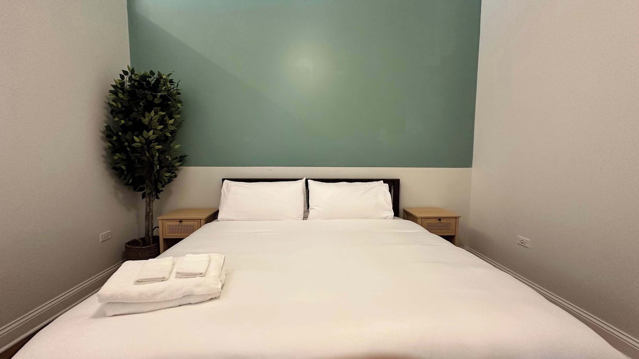 Photo of Bedroom in Near West Side