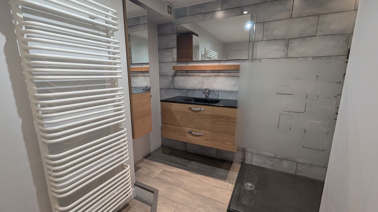 Photo of Bathroom in Langres
