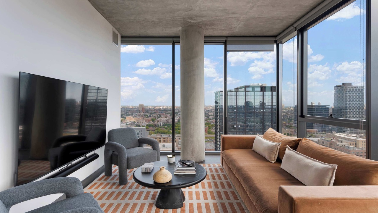Photo of Livingroom in West Loop