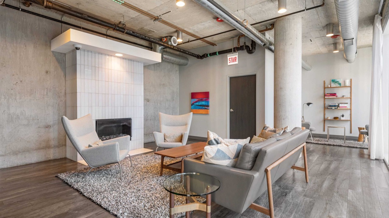 Photo of Livingroom in Downtown Chicago
