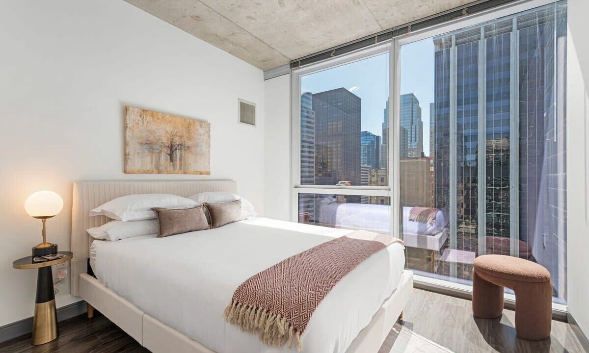 Photo of Bedroom in Downtown Chicago