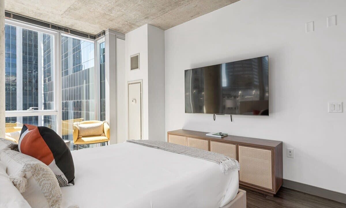 Photo of Bedroom in Downtown Chicago