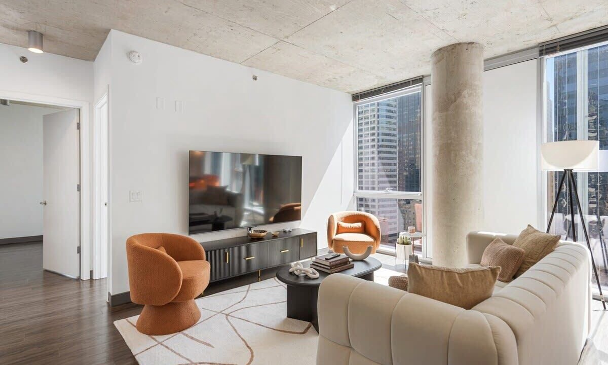 Photo of Livingroom in Downtown Chicago