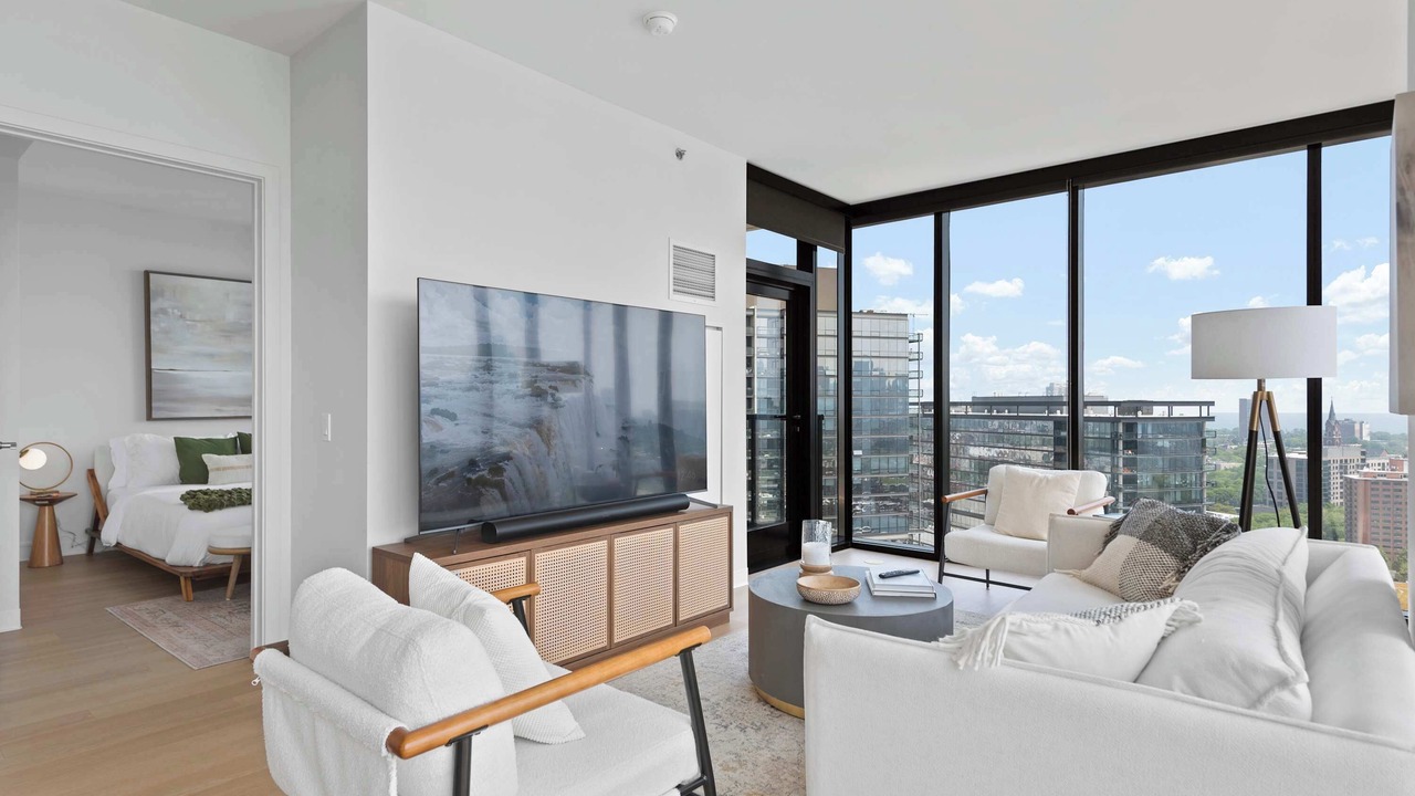 Photo of Livingroom in River North