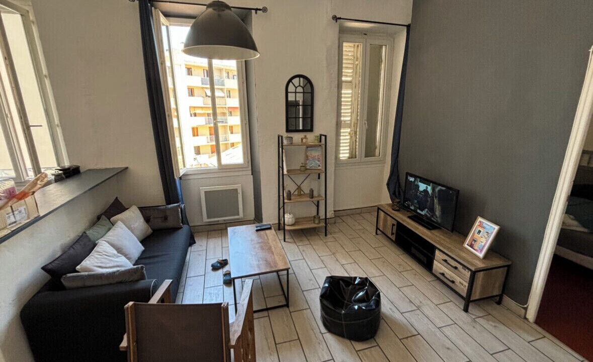 Photo of Livingroom in Saint-Lambert