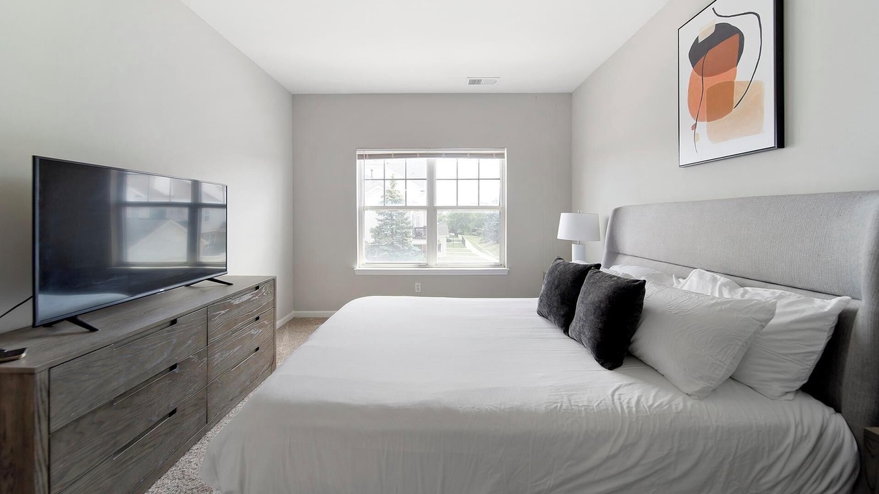 Photo of Bedroom in West Dundee