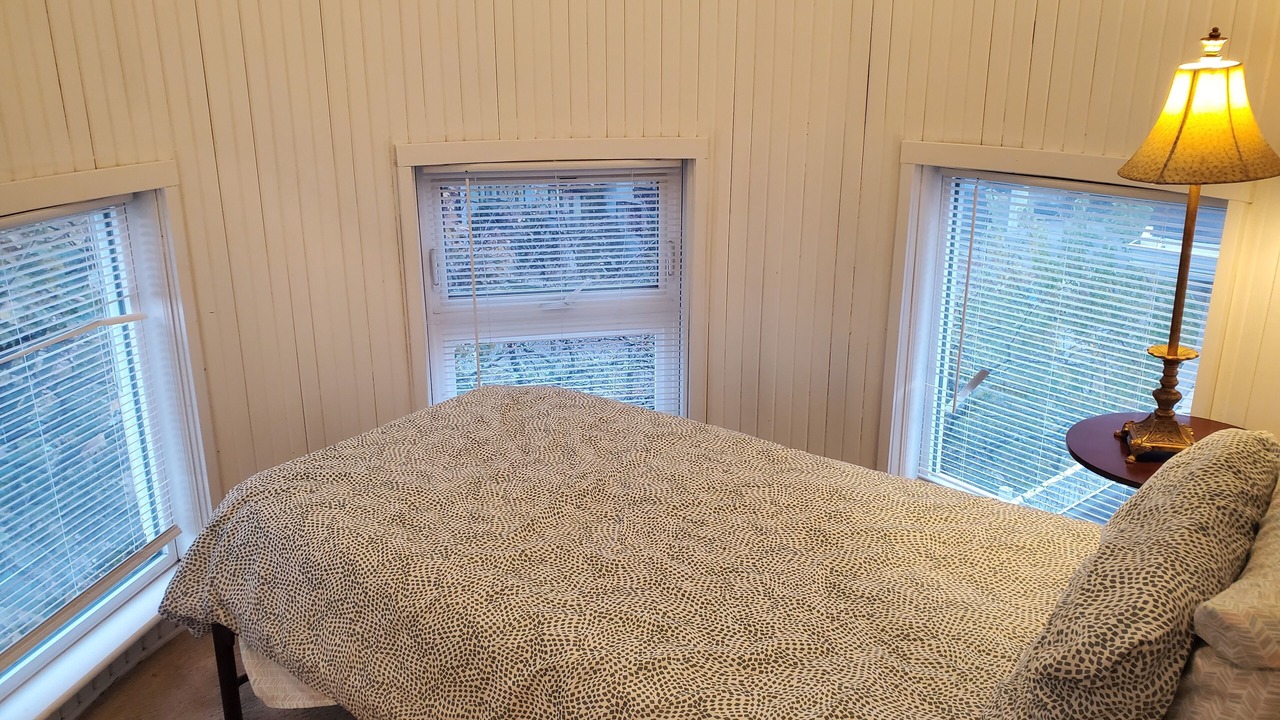 Photo of Bedroom in Lower East Side