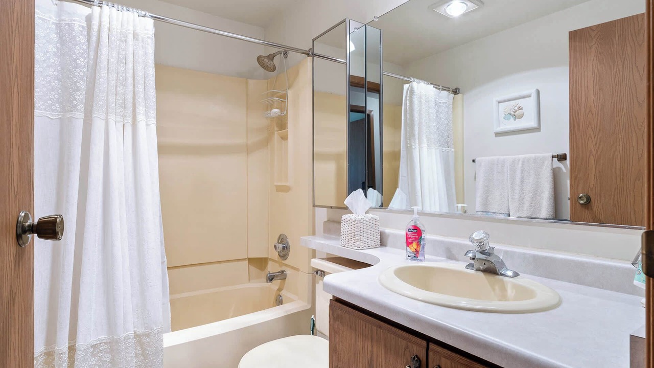 Photo of Bathroom in Ellison Bay