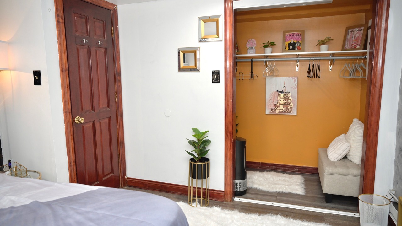 Photo of Bedroom in Bellwood