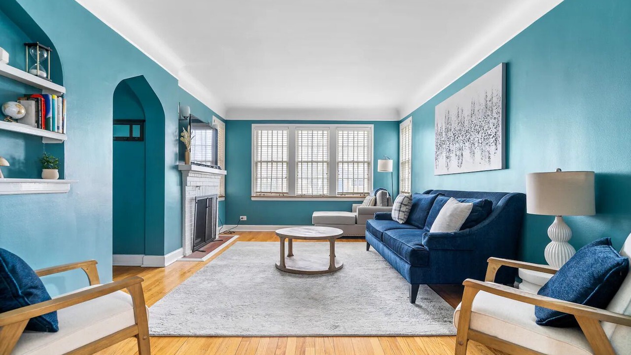 Photo of Livingroom in Brookfield