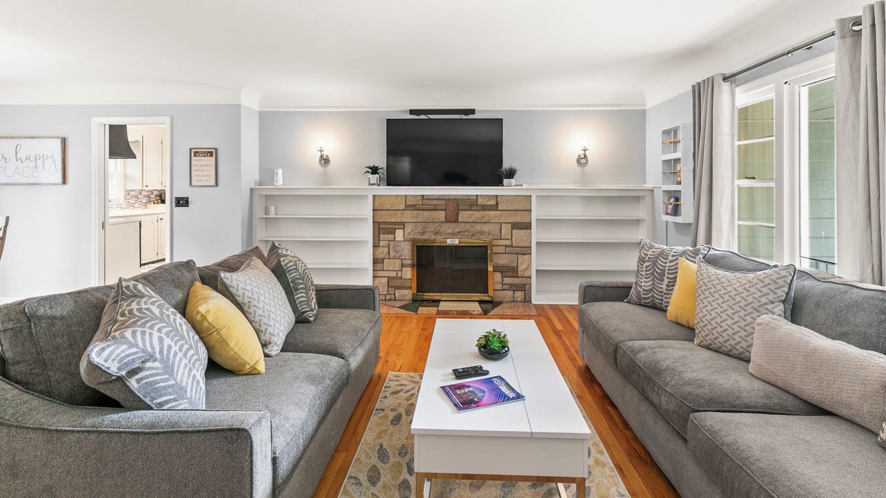 Photo of Livingroom in Omaha