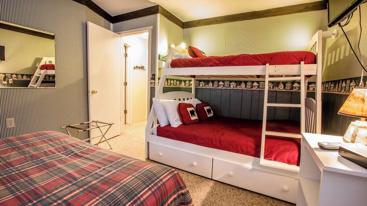 Photo of Bedroom in Bessemer