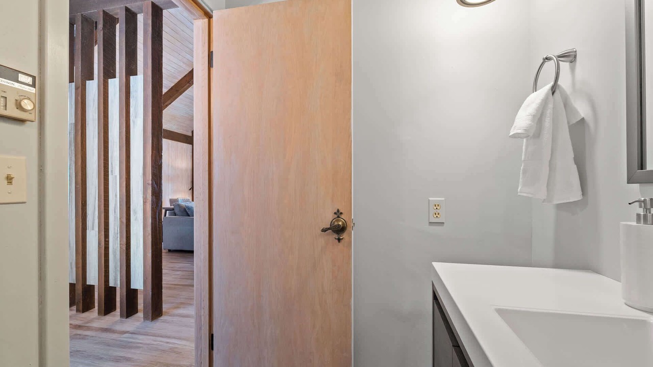 Photo of Bathroom in Baileys Harbor