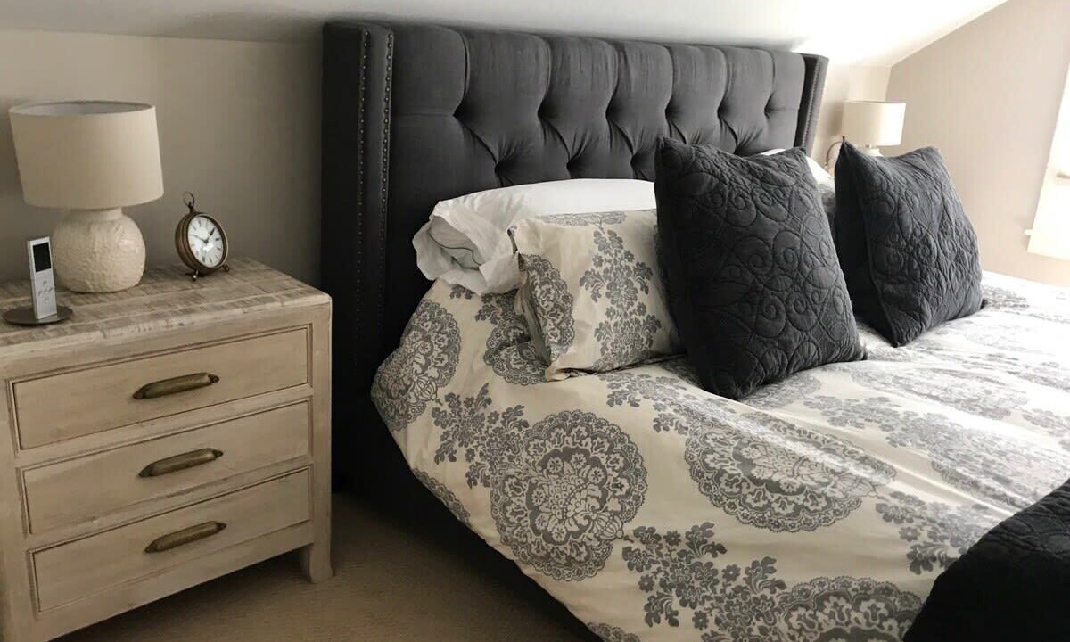 Photo of Bedroom in Shorewood