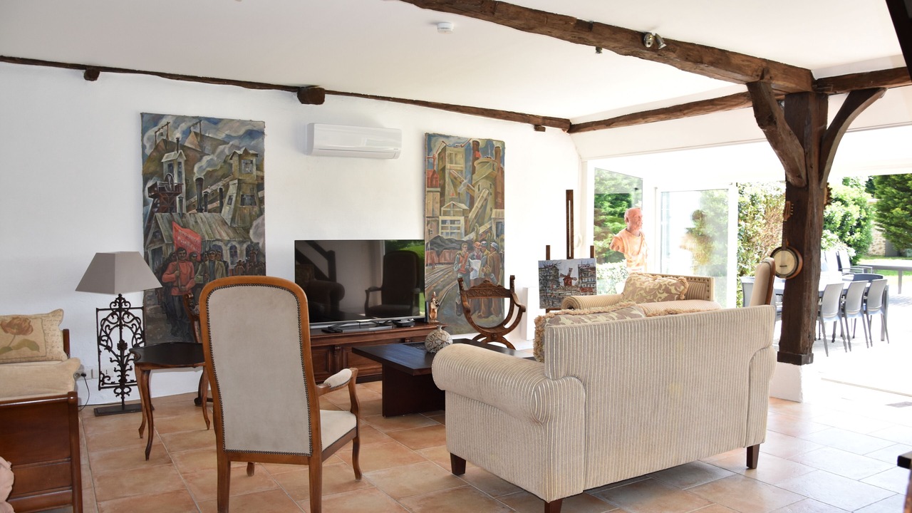 Photo of Livingroom in Rouvray
