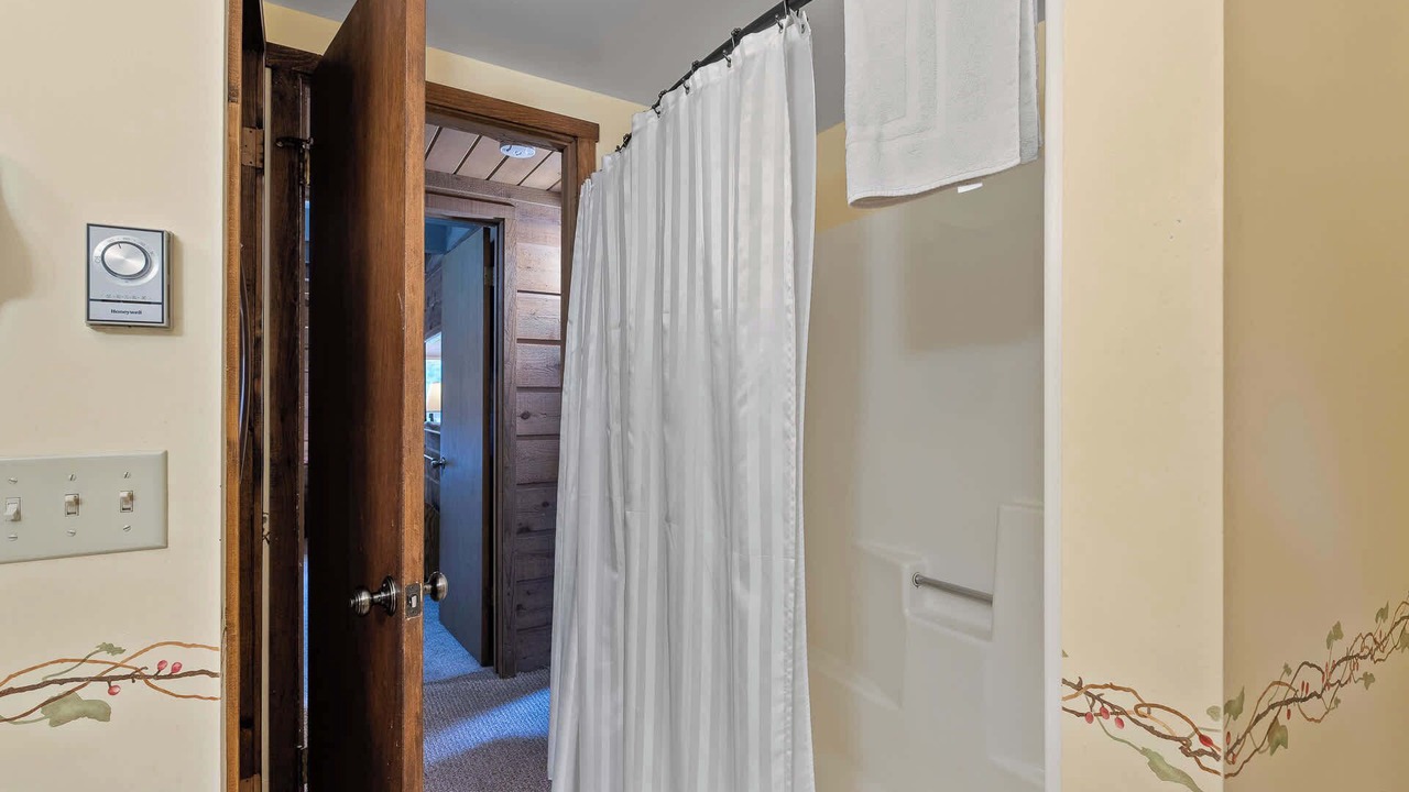 Photo of Bathroom in Ellison Bay