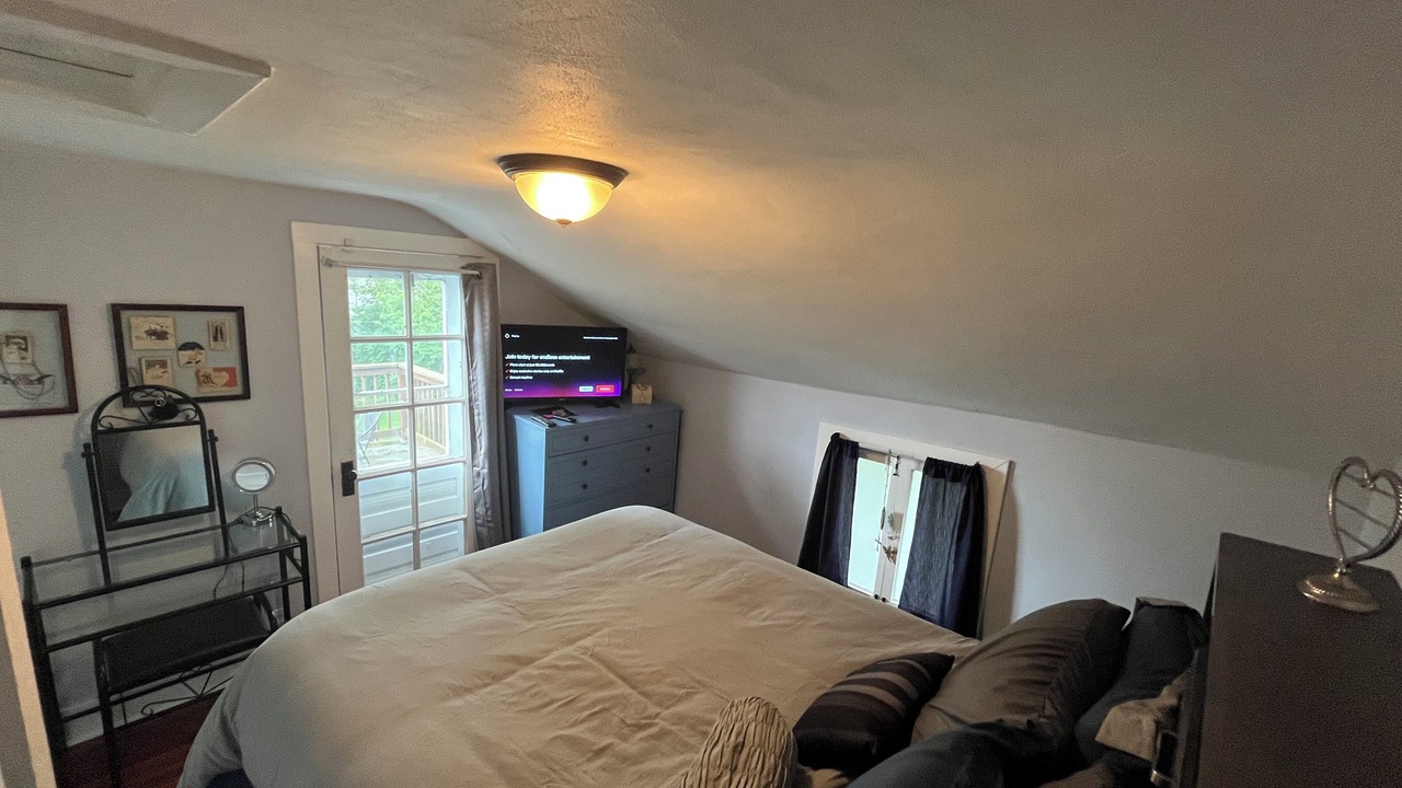 Photo of Bedroom in Lake Geneva