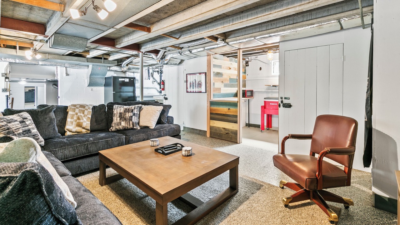 Photo of Livingroom in West Omaha
