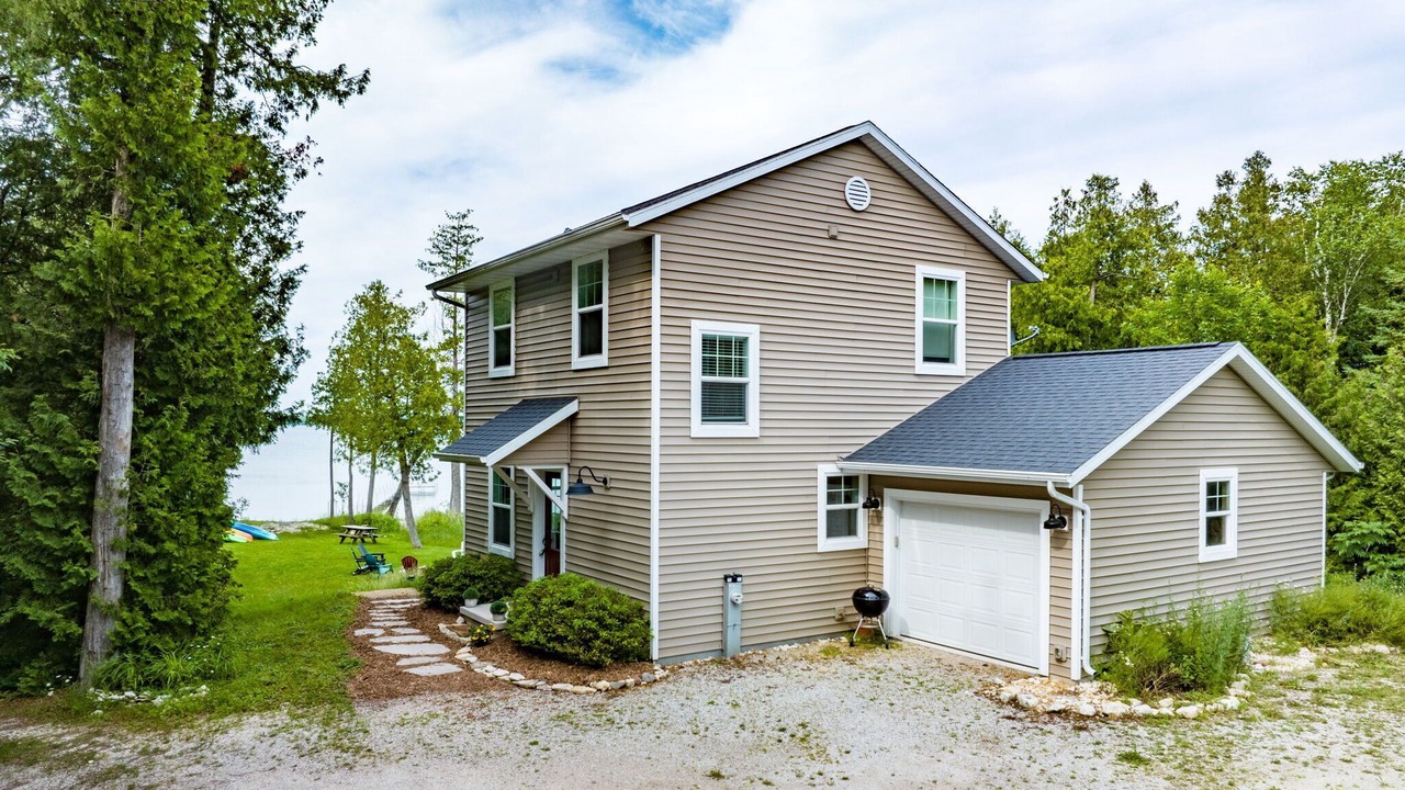 Photo of Outdoor in Baileys Harbor